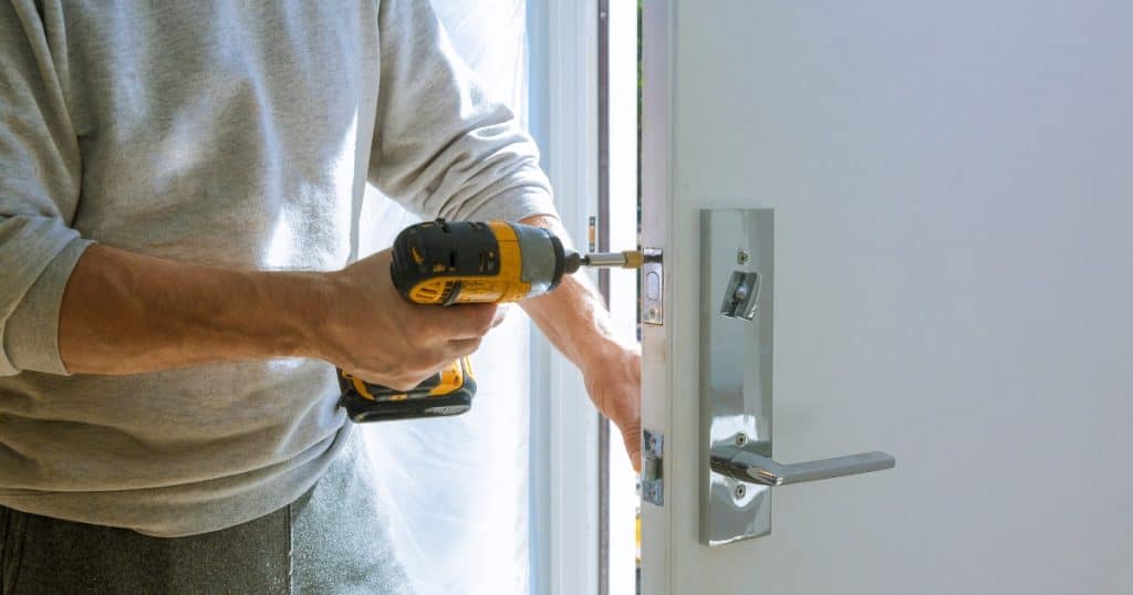 lock-change-change-door-lock-1024x538 lock-change-change-door-lock-1024x538